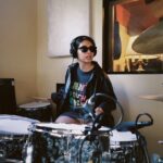 Alessia Cara Instagram - 6/12/21 recording ‘unboxing intro’. had to throw on the glasses.
