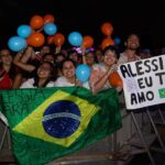 Alessia Cara Instagram - WE CAME TO BRAZIL🇧🇷 obrigadaaaaaaaa. beautiful time and beautiful people. what a way to wrap up this run. cannot wait to be back. Eu te amo muito!!! xx