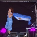 Alessia Cara Instagram - BUENOS AIRES 🇦🇷 I don’t have many words other than thank you and I will remember this forever. first time here and you welcomed us in the warmest, most incredible way. unreaaaaaaaaal. I’m from Brampton, Ontario what the hellll! wow. muchas muchas muchas gracias. cried lots. @lollapaloozaar