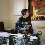 Alessia Cara Instagram - 6/12/21 recording ‘unboxing intro’. had to throw on the glasses.