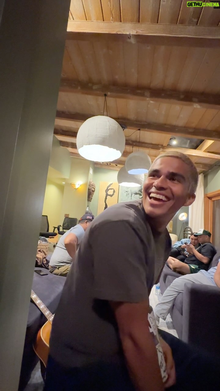 Alex Aiono Instagram - A lil Bey off the cuff❤️