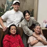 Alex Gonzaga Instagram - New vlog and it’s all our christmas gifts! 🎁 But what we really got for christmas is family!!!! Mas mababa pa sa 299pesos binigay ko sa mommy 😂 #Linkinmybio