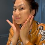 Alex Gonzaga Instagram – Gala gala everywhere. Where to next? 🤪 If mahilig kayong mag travel tulad ko, perfect rin itong Glow Up Snail Starter kit ng @snailwhitephils para sainyo! May toner, serums, cream, and SPF protection – all the snail mucin powered skincare essentials you’ll need for an #AffordaGlow price💝
Available in Shopee for just P799! Makakatipid kayo ng P552 kaya add to cart niyo na yan 🛒 #GlowHoliday #SNAILWHITE