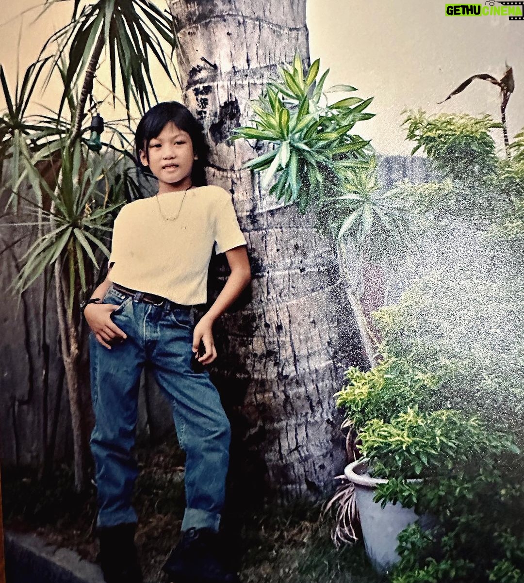 Alex Gonzaga Instagram - Ootd pics circa 1998 dahil proud ako sa get up ko sa church. Talagang nagpapasalamat na wala pang tiktok at soc med noon dahil andami ko mapopost na feeling cool pero ikakahiya ko paglaki. It’s giving Jejemonsterz for lyf! 😂