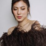 Alex Gonzaga Instagram - Ganda na sana pero may sablay talaga lagi e. Happy valentines day sa mga di magbibitbit ng malaking teddy bear at bulaklak sa mall 😝