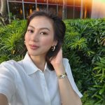 Alex Gonzaga Instagram – Skin glow up but make it affordable! Sakto sa 11.11 sale! 5 products in 1 package na 😱Thanks to @snailwhitephils’ NEW Ultra Glow Snail Serum and All-In-One Snail Cream are powered with Snail Slime, a miracle ingredient that can give you visibly smooth, radiant, and bouncy skin! Ito na yung sign niyo to make a great skinvestment with #AffordaGlow prices ✨

Get the NEW Glow Up Snail Starter Kit for just P799 this 11.11! Available on Shopee kaya add to cart na 🛒 #GlowHoliday #SNAILWHITE