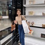Alex Gonzaga Instagram – dati ang celine vitamins lang sakin but now I got a bucket bag same as Monica!! Love it! 💋 @celine