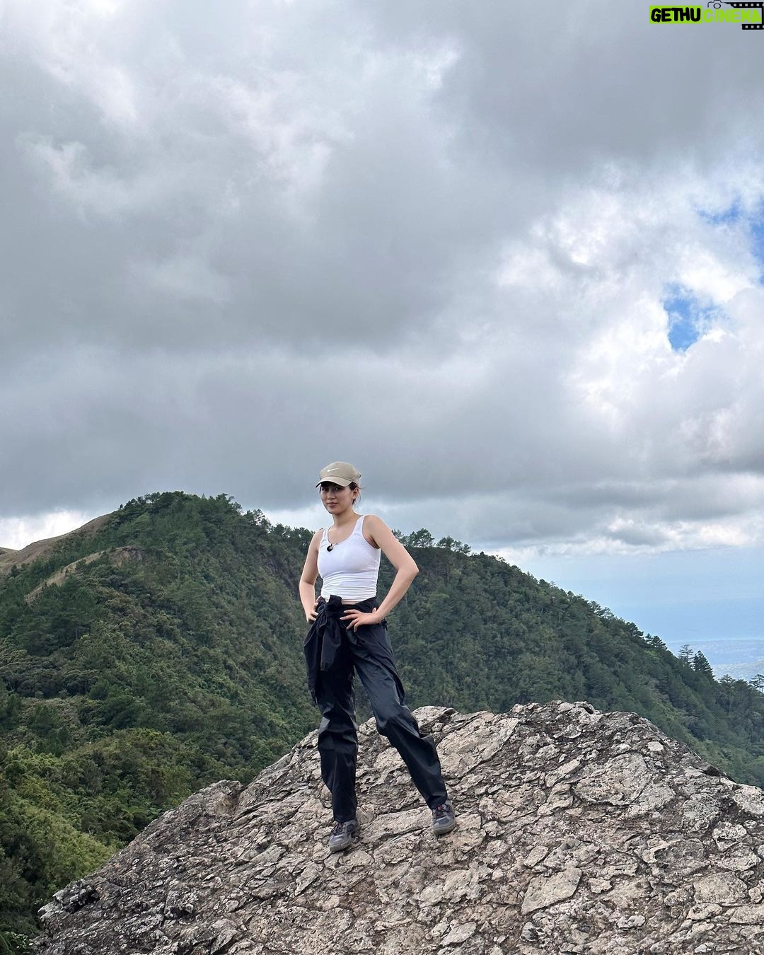 Alex Gonzaga Instagram - New VLOG! 2 day hike and camping in mt Ulap!! #Linkinmybio Mt. Ulap, Ampucao, Itogon, Benguet