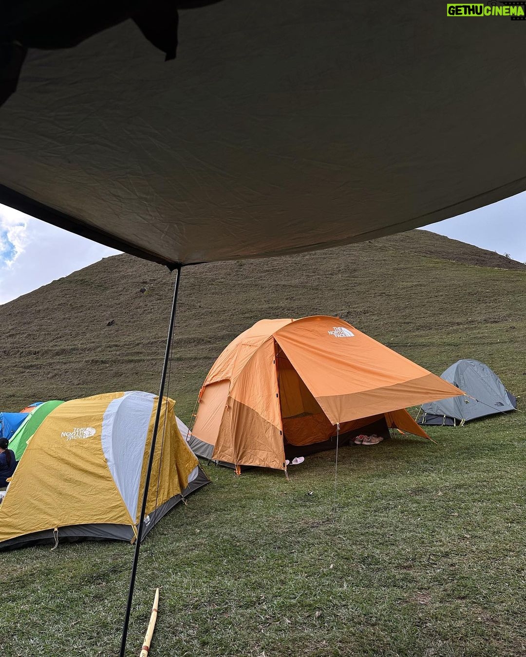 Alex Gonzaga Instagram - New VLOG! 2 day hike and camping in mt Ulap!! #Linkinmybio Mt. Ulap, Ampucao, Itogon, Benguet