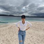 Alex Gonzaga Instagram - First time kayo makakakita ng posting sa palawan pero parang nasa trinoma lang ang outfit. 😂 Coron, Palawan