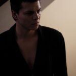 Alex Høgh Andersen Instagram - I salute you @soerenleschmidt - what a fun evening. Your endless creativity and hard work is incredibly inspiring to experience. Thanks for having me. 🖤