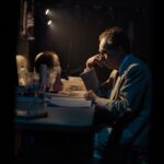 Alex Høgh Andersen Instagram - I aften har Stalins Død premiere på @noerrebroteater og jeg har fået lov til at komme bag tæppet. Teatrets backstage er et helt unikt og magisk rum og det var en sand fornøjelse at agere fluen på væggen. Tak for at lukke mig ind ✌🏼 The Death of Stalin has its grand opening night at @noerrebroteater tonight and I’ve had the pleasure of going behind the curtains following the actors in their natural habitat. Sometimes I believe the backstage can be as mysterious magical as the front stage. Thanks for letting me in ✌🏼
