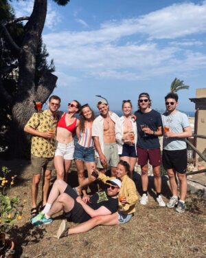 Alex Høgh Andersen Instagram - Sicily was absolutely outstanding. Now back to work 💃🏽