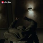 Alex Høgh Andersen Instagram - Den Som Dræber har ny sæsonpremiere på @viaplaydanmark søndag d. 8 januar. 🪓 Det var en stor fornøjelse at arbejde på det her projekt sammen med et hold af enormt dygtige og søde mennesker. Tak for jer. “Those who kill” season 3 airing this sunday on @viaplay 🪓 What a fun ride with a bunch of great people. I salute each and every one of you ❤️