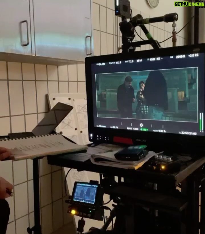 Alex Høgh Andersen Instagram - “Nattevagten - Dæmoner går i arv” er ude i biograferne landet over nu. Skynd jer ind og se den! - Kæmpe kudos til hele holdet. Stærkt, stærkt arbejde og en fornøjelse at kalde jer kollegaer. Tak ✌🏼 Nightwatch 2 is out now and will hopefully be available abroad soon. Stay tuned. This was a fun one with a great team. ✌🏼 Foto: Mikael Rieck