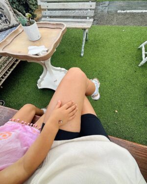 Alex Morgan Instagram - Thankful for the October mem’s🥹❤️