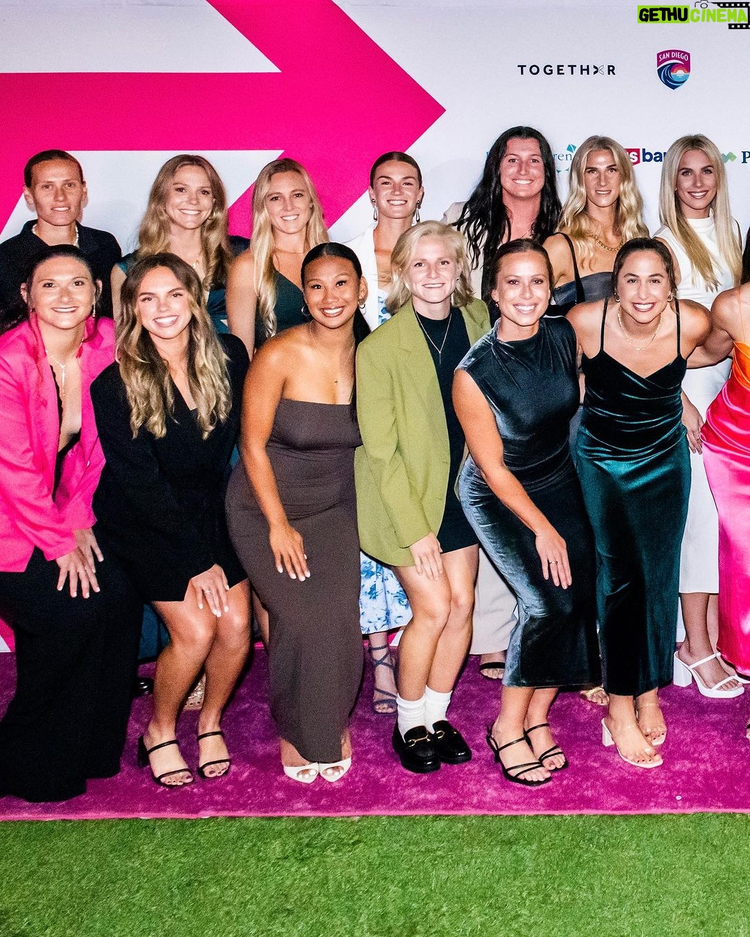 Alex Morgan Instagram - My first @alexmorganfoundation Celebration of Confidence gala was a success! Couldn’t have made this night possible without my friends and family, our incredible partners, and the San Diego community🫶 We are just getting started! San Diego, California