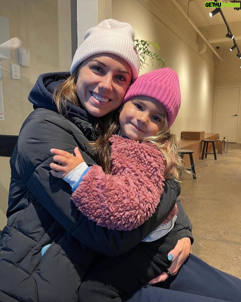 Alex Morgan Instagram - She made it, and my heart is full.