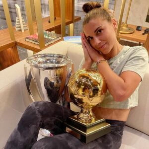 Alex Morgan Instagram - Night Night