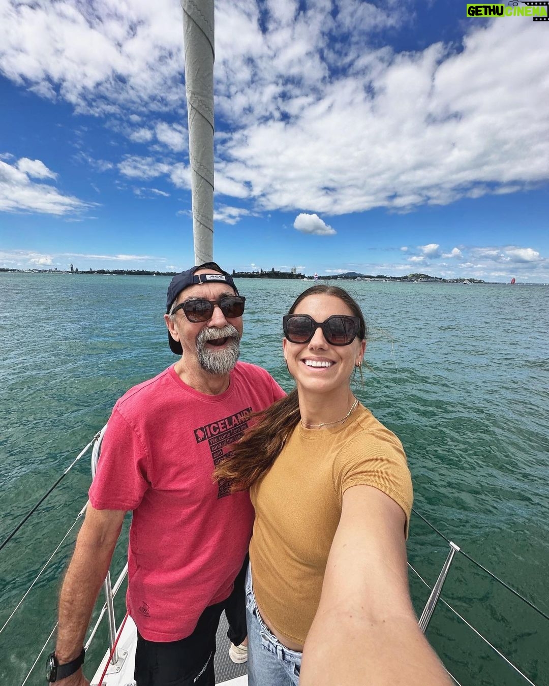 Alex Morgan Instagram - NZ adventures🥝🐨✌🏼 NewZealand