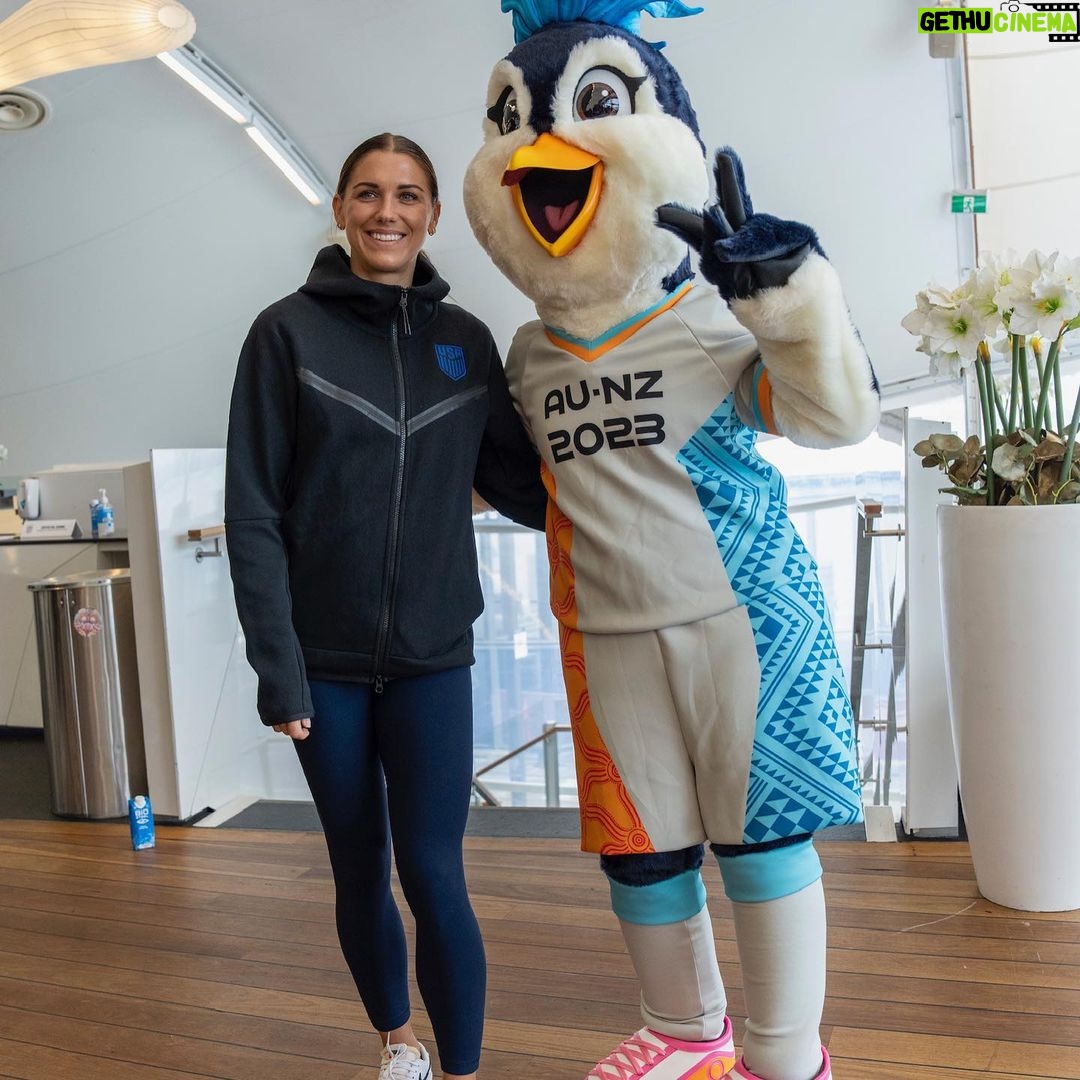 Alex Morgan Instagram - NZ adventures🥝🐨✌🏼 NewZealand