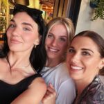 Alex Morgan Instagram – Sunsets&poems&smiles&poses