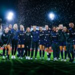 Alex Morgan Instagram - Making statements! This team. This city. 💛