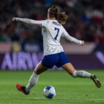 Alex Morgan Instagram - OOSA 🥊 Vs. Colombia // 8:15 ET // Paramount +