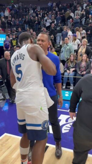 Alex Rodriguez Instagram - Let him cook!💥 @timberwolves @theanthonyedwards_
