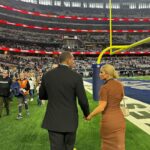 Alex Rodriguez Instagram - Always love coming back to Texas, and after many years of friendship Jerry Jones still continues to impress me with the way he runs the @dallascowboys organization… there’s nothing quite like it. Cowboys Staduim