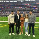Alex Rodriguez Instagram - Always love coming back to Texas, and after many years of friendship Jerry Jones still continues to impress me with the way he runs the @dallascowboys organization… there’s nothing quite like it. Cowboys Staduim