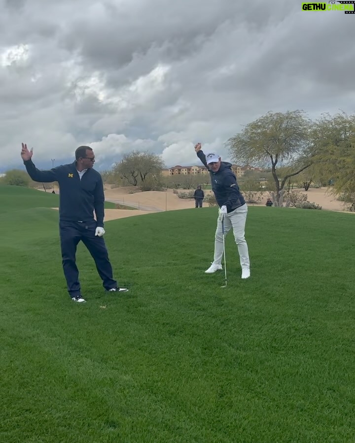 Alex Rodriguez Instagram - Rain or shine, I always have a great time at the @wastemanagement Open. Thanks to my excellent golf partner @grilloemiliano ⛳️ Phoenix, Arizona