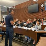 Alex Rodriguez Instagram – It’s now my 6th year guest teaching at @stanfordgsb, and it still feels surreal. Teaching Strategic Pivoting to a room full of  talented professionals is such an honor, thank you to @allisonkluger for having me. Stanford University