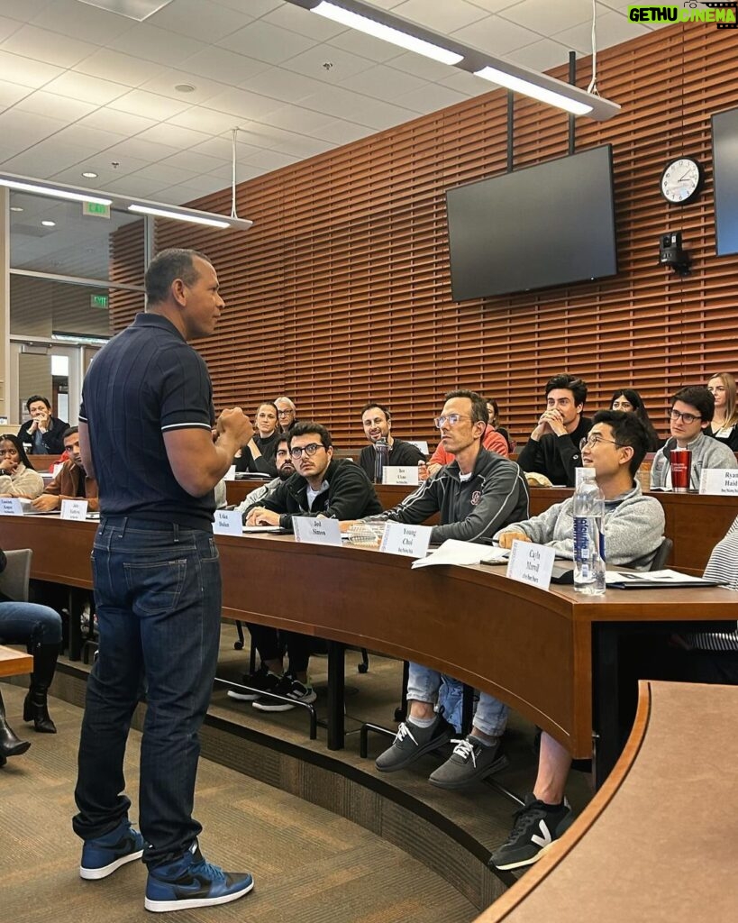 Alex Rodriguez Instagram - It’s now my 6th year guest teaching at @stanfordgsb, and it still feels surreal. Teaching Strategic Pivoting to a room full of talented professionals is such an honor, thank you to @allisonkluger for having me. Stanford University