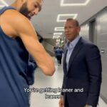 Alex Rodriguez Instagram – 250, rock solid @rudygobert27 💪🏽 Minneapolis, Minnesota