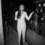 Alex Scott Instagram - 𝓒’𝓮𝓼𝓽 𝓒𝓱𝓲𝓬 🤍 #forcesforchange @britishvogue