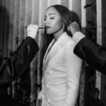 Alex Scott Instagram - 𝓒’𝓮𝓼𝓽 𝓒𝓱𝓲𝓬 🤍 #forcesforchange @britishvogue