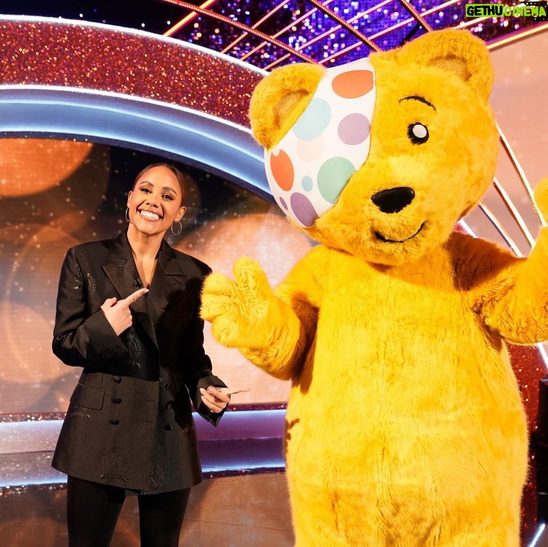 Alex Scott Instagram - An incredible evening once again being a small part of this ICONIC show that I have watched since I was a kid. It’s a huge honour to grace that stage alongside my co-hosts and to see first hand all the efforts put in by everyone to bring it all together. A staggering amount was raised once again, everyone coming together to help change lives is something so special. So many magical moments like @vernonkay to everyone at the @bbctheoneshow and the Challenge Squad to the studio audience and everyone at home cheering everyone on. My heart is full thinking about it all 🖤🥰 BBC Children in Need