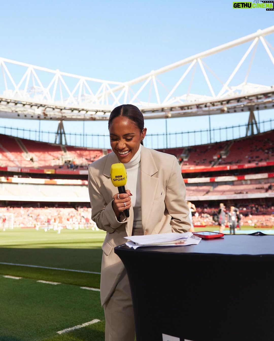 Alex Scott Instagram - Stay winning! Arsenal