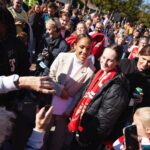 Alex Scott Instagram - Stay winning! Arsenal