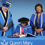 Alex Scott Instagram - Took mama to uni with me 🖤 Thank you @officialqmul for awarding me an Honorary Fellowship for invaluable contribution to the world of sport, social purpose and inclusion… what a special day. Slide 6: my friend Sarah graduated from the university 25 years ago, I was with her Celebrating her special day, fast forward to the present she came to celebrate with me 🥰