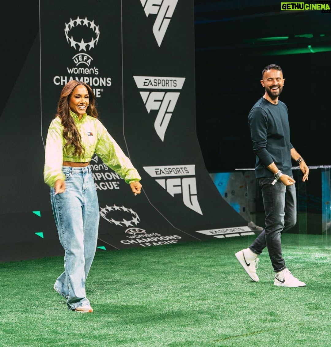 Alex Scott Instagram - Game recognising Game 🤝🏾 : EA Sports it’s (I’m) in the game… Can’t wait to share some more exciting news very soon 👀