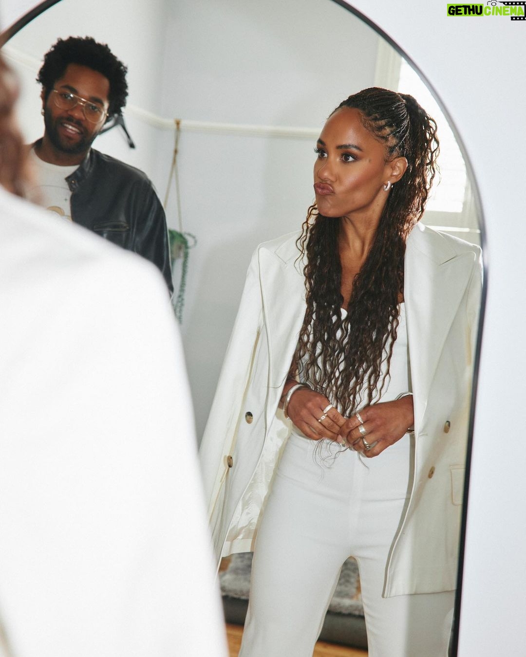 Alex Scott Instagram - Serving up some braids at Wimbledon 🎾 : : Thanks for having me @britishgq & @evianwater always a privilege to be invited and be in such great company