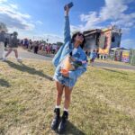 Alex Scott Instagram – My festival season has well and truly begun…

@mightyhoopla what a day 🖤 Mighty Hoopla