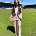 Alex Scott Instagram – Final day of business in the @barclayswsl ⚽️
Catch the action on BBC ONE from 2pm 

See ya soon x