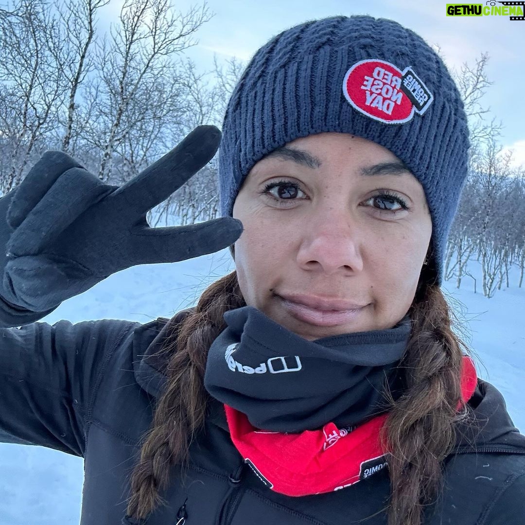 Alex Scott Instagram - THE ICE QUEENS 🧊 🥶🥹 WE DID IT!! 4 days, 3nights freezing cold temperatures as low as -20 degrees, highs,lows, smile’s, laughter and tears but mission completed and can’t wait for you all to see how it unfolded in the arctic circle for @comicrelief #rednoseday @thewhitmore @vickypattison @saradaviescc thank you for being amazing, funny, caring, fearless incredible women and allowing me to be a part of the gang and share this adventure with you all. Thank you to @comicrelief @shinetelevision for giving me the opportunity to push myself both mentally and physically and take me out of my comfort zone and be apart of this to help raise money for issues that are close to my heart. To all the crew on the journey with us, you are all superhuman and thank you for keeping us safe (not warm) and pushing us to the finish line. Memories made I will never forget… 🩵