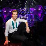 Alex Sparrow Instagram - #TheMaskedSinger 🥳 ⠀ Наше шоу близится к финалу…Кто из наших невероятных участников станет финалистом? И вы согласны с выбором жюри? Ждем вас сегодня, в 20.20 на НТВ🔥🎉🎉