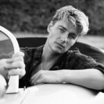 Alex Sparrow Instagram - Do you call your car by the name? ⠀ Даёте ли вы имена любимым вещам? У этой моей машины есть имя, и мне интересно, догадаетесь ли вы - какое?