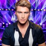 Alex Sparrow Instagram - The MASKED SINGER Season 4 😈🎭🥳 Не пропустите! Сегодня #Маска на НТВ в 20:20 ❤️