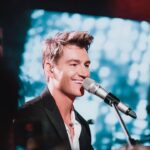 Alex Sparrow Instagram - The best time of my life🎤🎸🪗❤️ ⠀ Есть тут те, кто был на этом концерте? 📸@peppiak